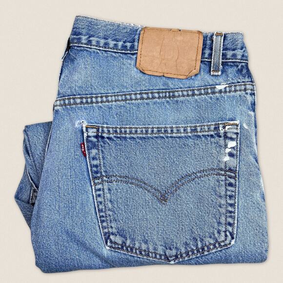 Vintage 550 Levi’s Jeans Relaxed Fit - Size 36 x 29